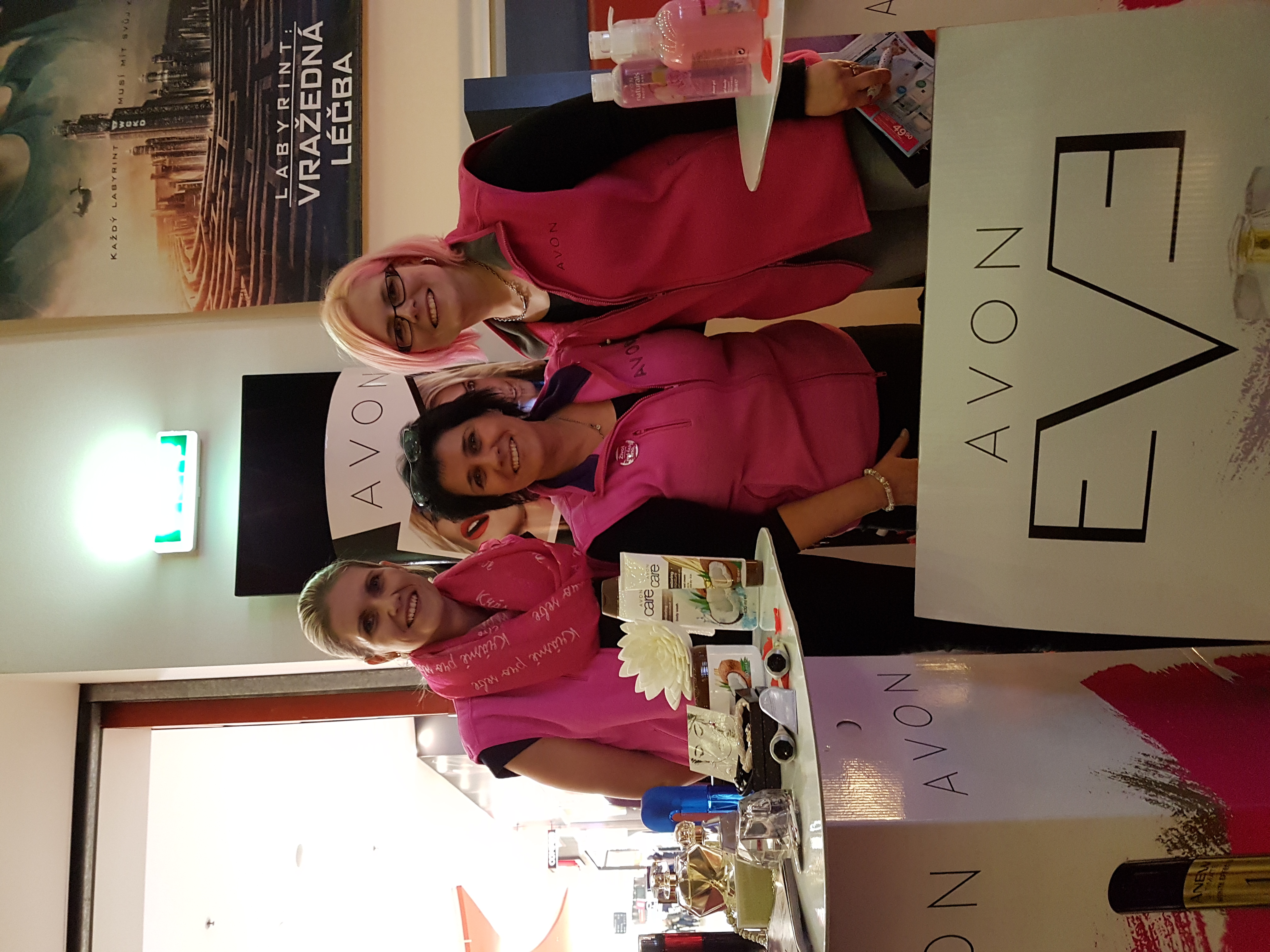 Avon tým