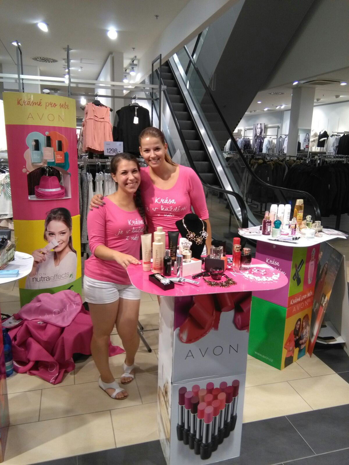 Avon tým